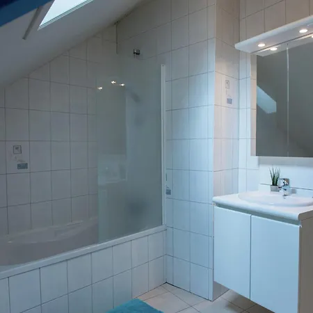 In With Sauna & Bubble Bath, Cleaning Included * وايمس
