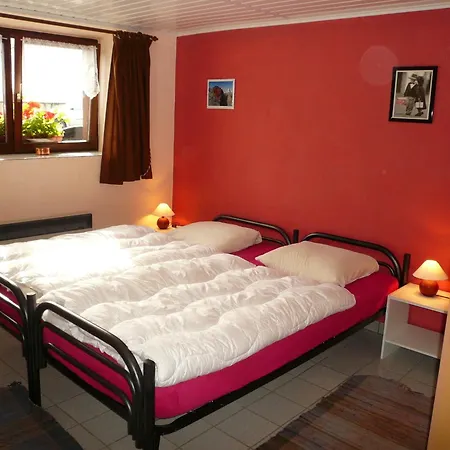 Holiday home Child Friendly In With Sauna, Cleaning Included *